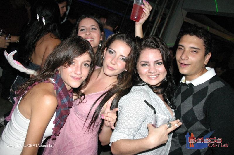 Balada: Private Previa Caldas