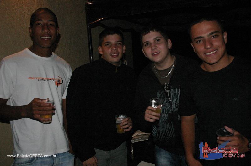 Balada: Private Previa Caldas