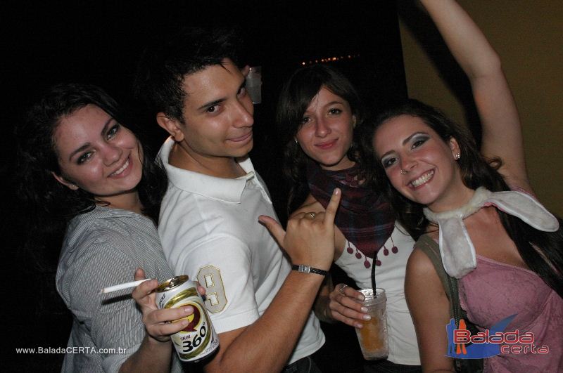 Balada: Private Previa Caldas