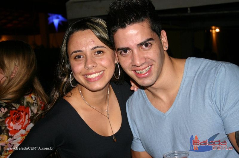 Balada: Private Previa Caldas