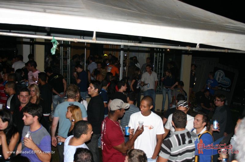 Balada: Private Previa Caldas