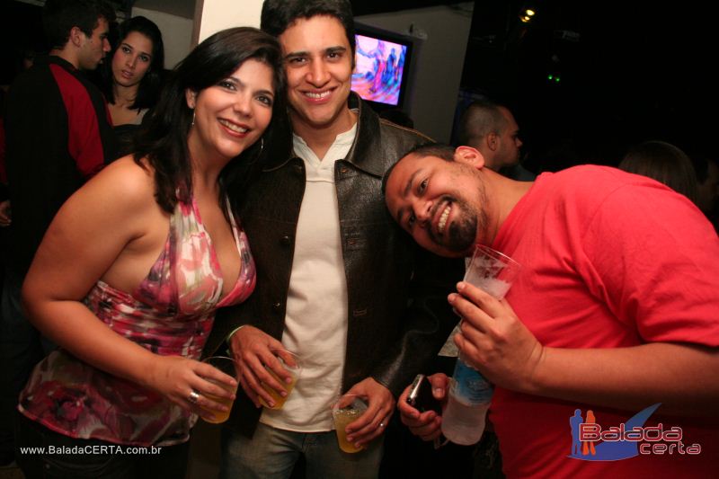 Balada: festen. na Club904 em Braslia - DF