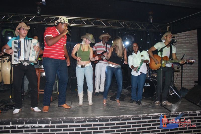 Balada: Fotos de quinta no Emprio Sertanejo no Ncleo Bandeirante - DF