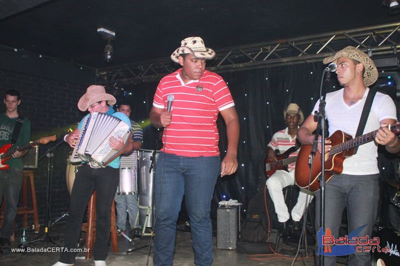 Balada: Fotos de quinta no Emprio Sertanejo no Ncleo Bandeirante - DF