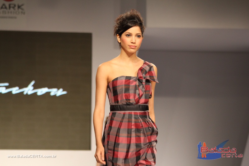 Balada: Claro Park Fashion 2011