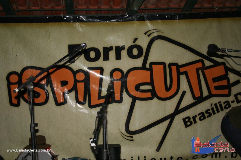 Balada: Fotos de Sexta no Forr Ispilicute no Setor de Clubes Sul - DF