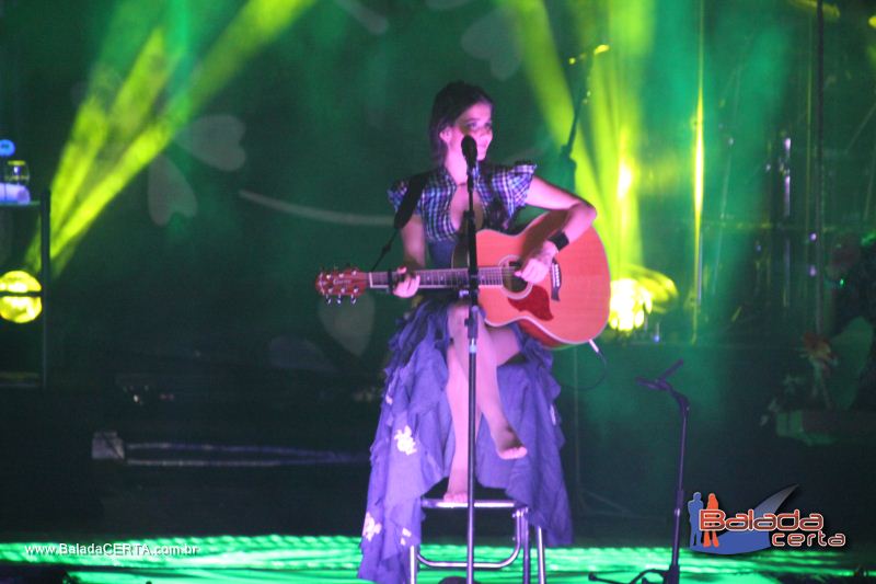 Balada: Show Paula Fernandes