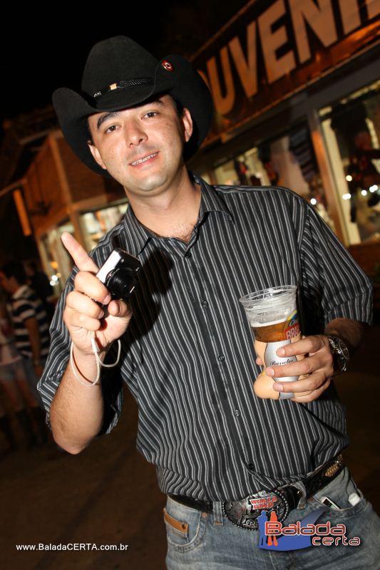 Balada: Festa do Peo Barretos 2011 - Excurso Os Lendrios - Barretos - SP