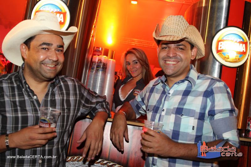 Balada: Festa do Peo Barretos 2011 - Excurso Os Lendrios - Barretos - SP