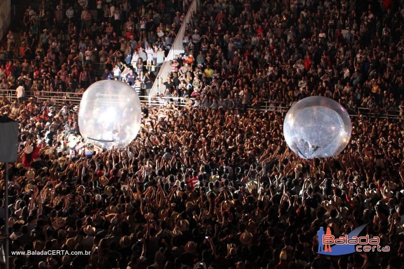 Balada: Festa do Peo Barretos 2011 - Excurso Os Lendrios - Barretos - SP