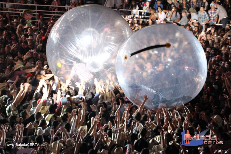 Balada: Festa do Peo Barretos 2011 - Excurso Os Lendrios - Barretos - SP