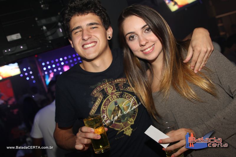 Balada: Fotos de Sexta no Brazucas Sport Bar com Guilherme & Giulliano - guas Claras - DF