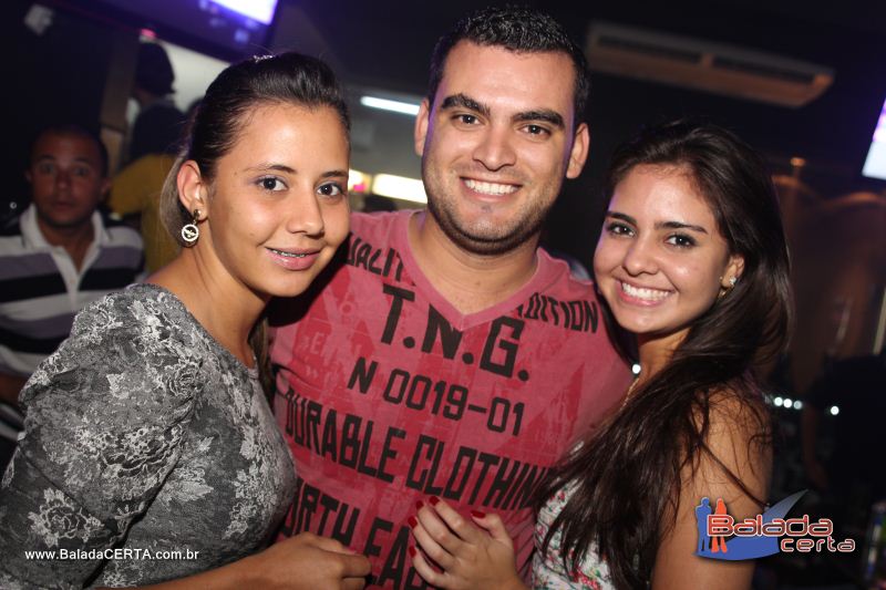 Balada: Fotos de Sexta no Brazucas Sport Bar com Guilherme & Giulliano - guas Claras - DF