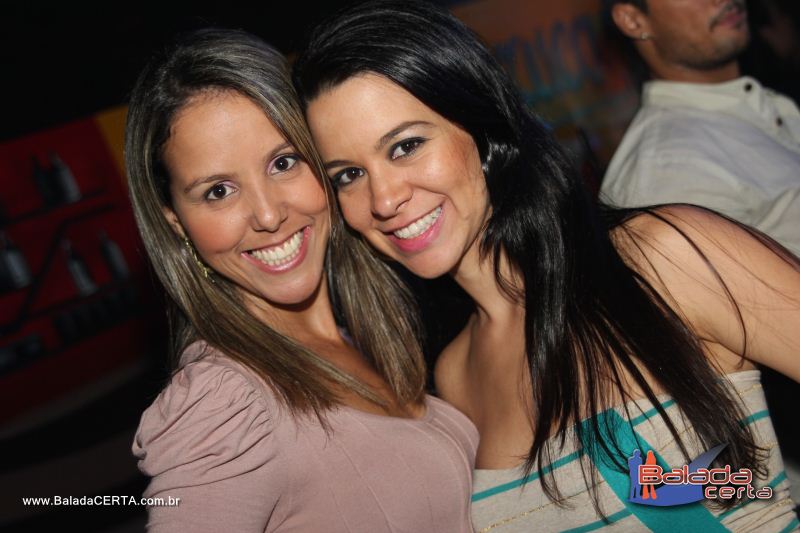 Balada: Fotos de Sexta no Brazucas Sport Bar com Guilherme & Giulliano - guas Claras - DF