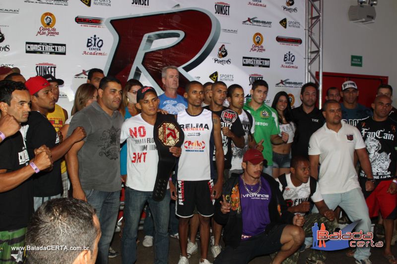 Balada: RockStriker MMA - Pesagem e Coletiva de Imprensa