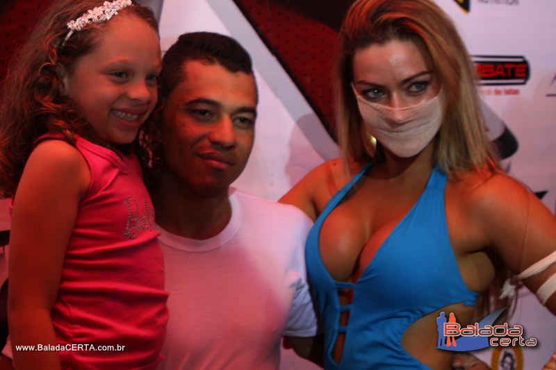 Balada: RockStriker MMA - Pesagem e Coletiva de Imprensa