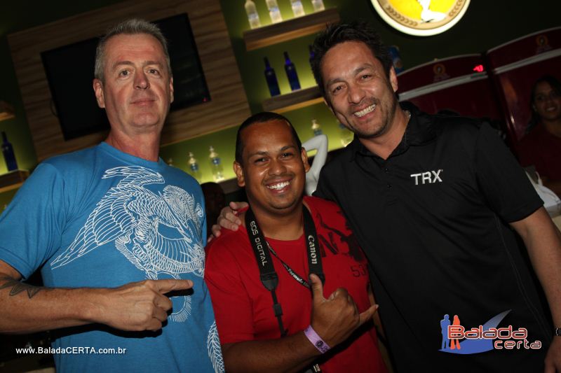 Balada: RockStriker MMA - Pesagem e Coletiva de Imprensa