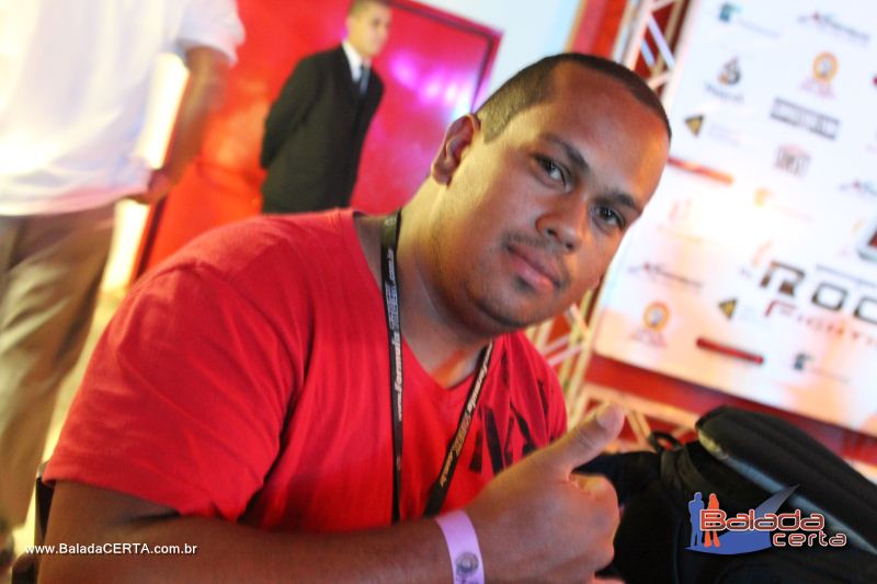 Balada: RockStriker MMA - Pesagem e Coletiva de Imprensa