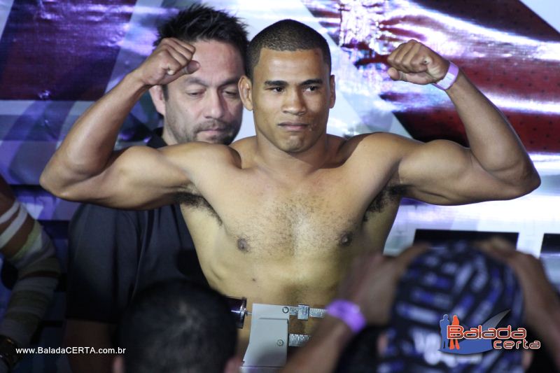 Balada: RockStriker MMA - Pesagem e Coletiva de Imprensa