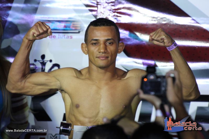 Balada: RockStriker MMA - Pesagem e Coletiva de Imprensa