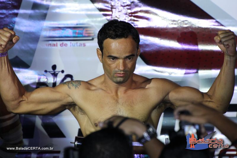 Balada: RockStriker MMA - Pesagem e Coletiva de Imprensa