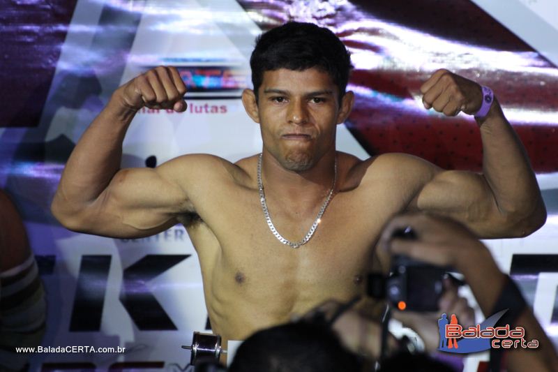 Balada: RockStriker MMA - Pesagem e Coletiva de Imprensa