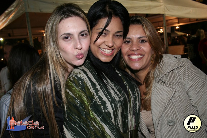 Balada: Fotos de Sexta na Festa Junina no Bras�lia Country Club - DF