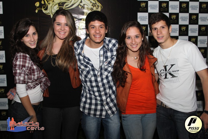 Balada: Fotos de Sexta na Festa Junina no Bras�lia Country Club - DF