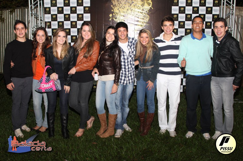 Balada: Fotos de Sexta na Festa Junina no Bras�lia Country Club - DF