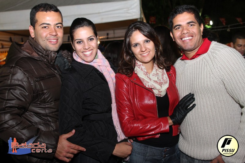 Balada: Fotos de Sexta na Festa Junina no Bras�lia Country Club - DF