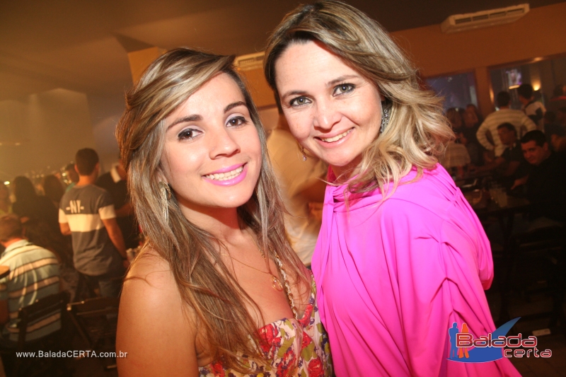 Balada: Fotos de Sexta no Sucesso Show Bar em Taguatinga - DF