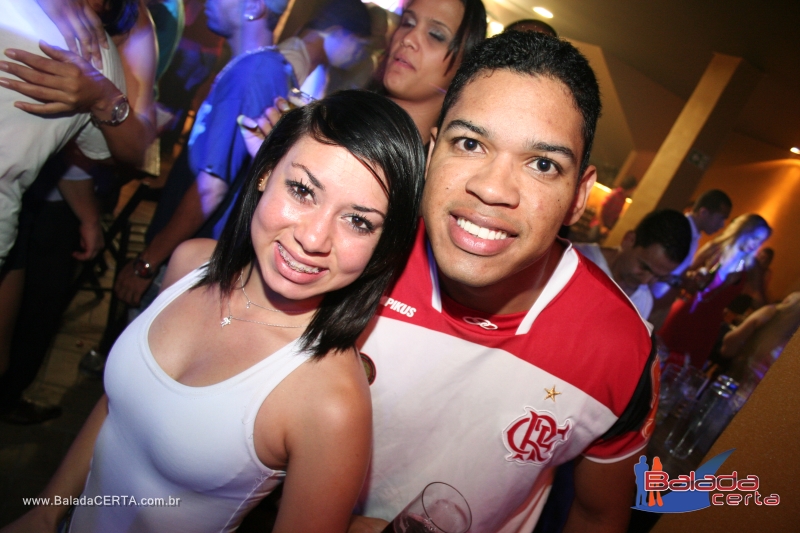 Balada: Fotos de Sexta no Sucesso Show Bar em Taguatinga - DF