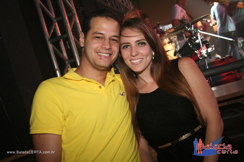 Balada: Fotos de Sexta no Sucesso Show Bar em Taguatinga - DF