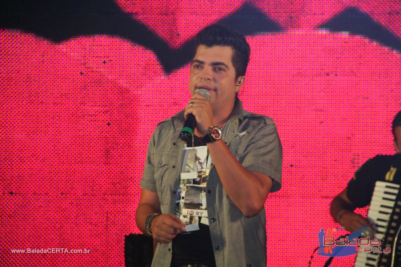 Balada: Show de Michel Tel na Via Stadium em Taguatinga - DF