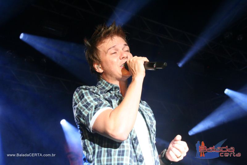 Balada: Show de Michel Tel na Via Stadium em Taguatinga - DF