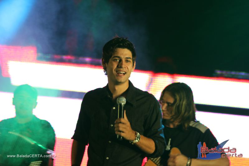 Balada: Show de Leo Magalhes na Via Stadium em Taguatinga - DF