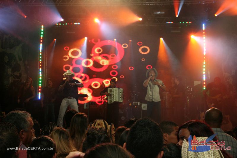 Balada: Show de Z Henrique & Gabriel na Via Stadium em Taguatinga - DF