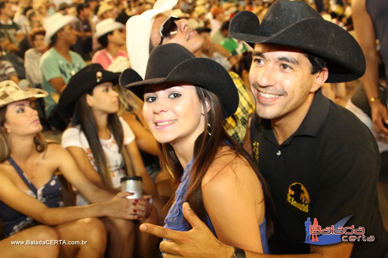 Balada: Festa do Peo Barretos 2011 - Excurso Os Lendrios - Barretos - SP