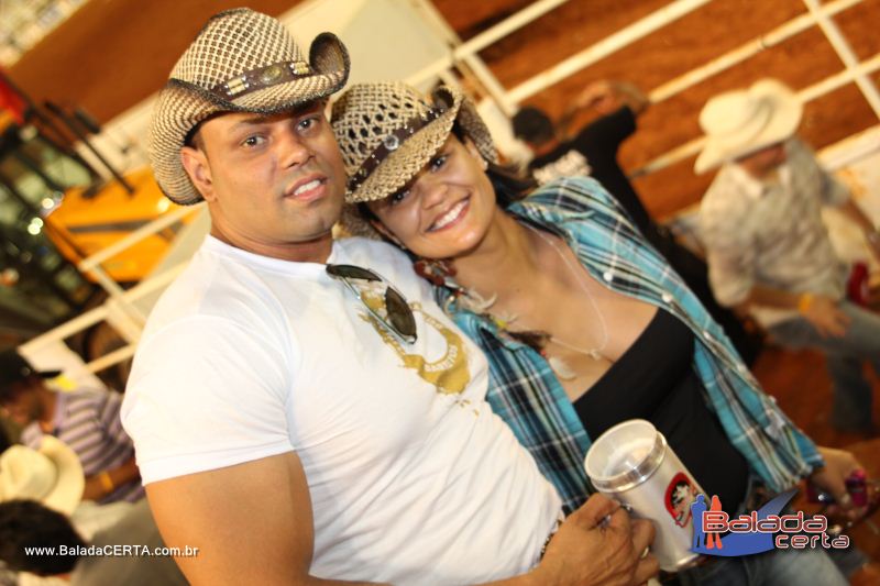 Balada: Festa do Peo Barretos 2011 - Excurso Os Lendrios - Barretos - SP