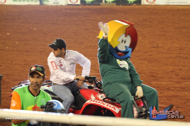 Balada: Festa do Peo Barretos 2011 - Excurso Os Lendrios - Barretos - SP