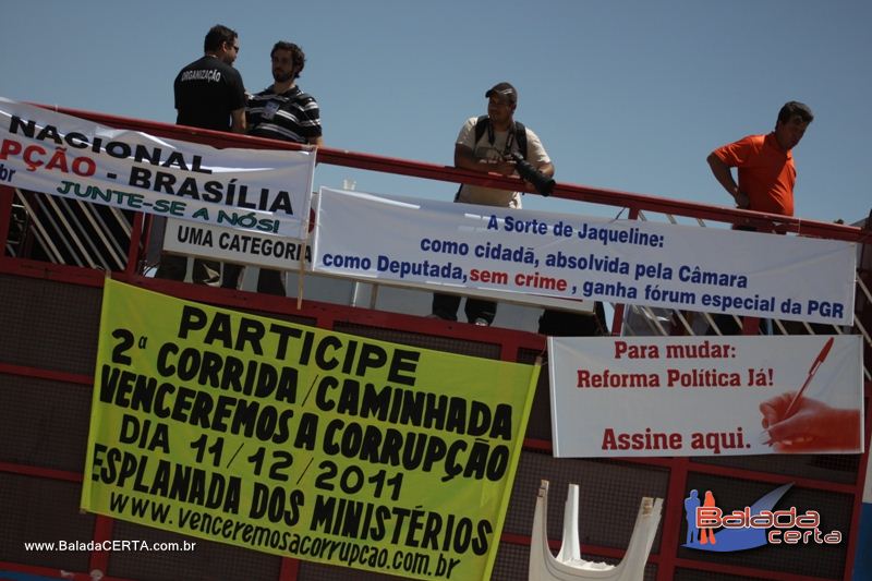 Balada: Marcha Contra Corrupo - Esplanada dos Ministrios - Braslia - DF